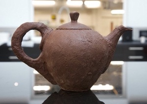 Chocolate teapot