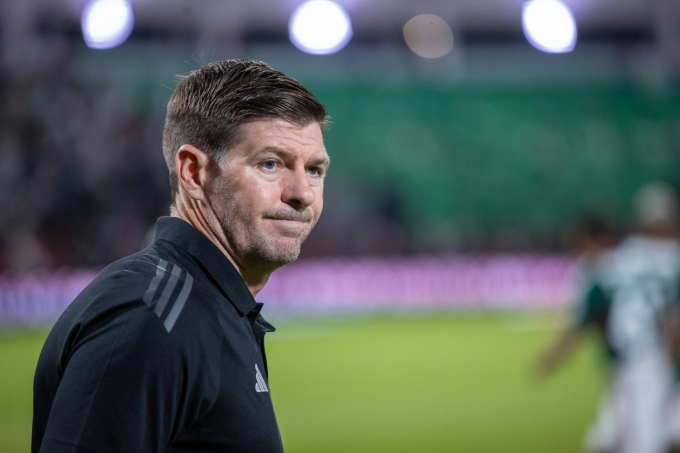 Steven Gerrard: I wish we had faced Al Nassr under Castro